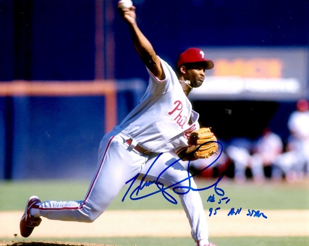 Signed 8x10 HEATHCLIFF SLOCUMB Philadelphia Phillies Autographed Photo Poster painting - COA