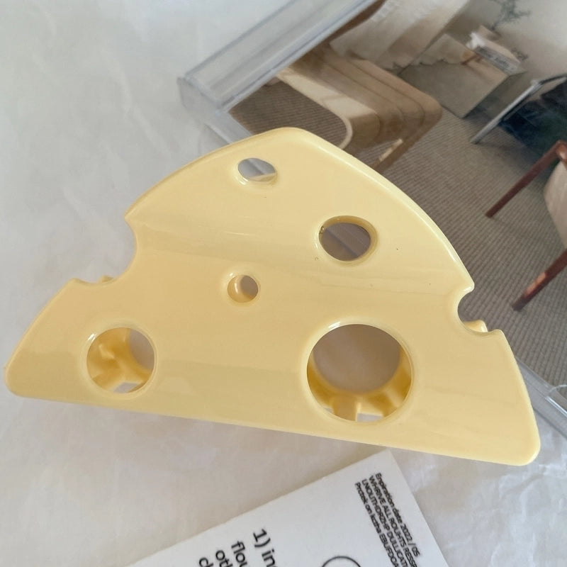 Women’s Casual Modern Style Streetwear Triangle Plastic Hair Claws