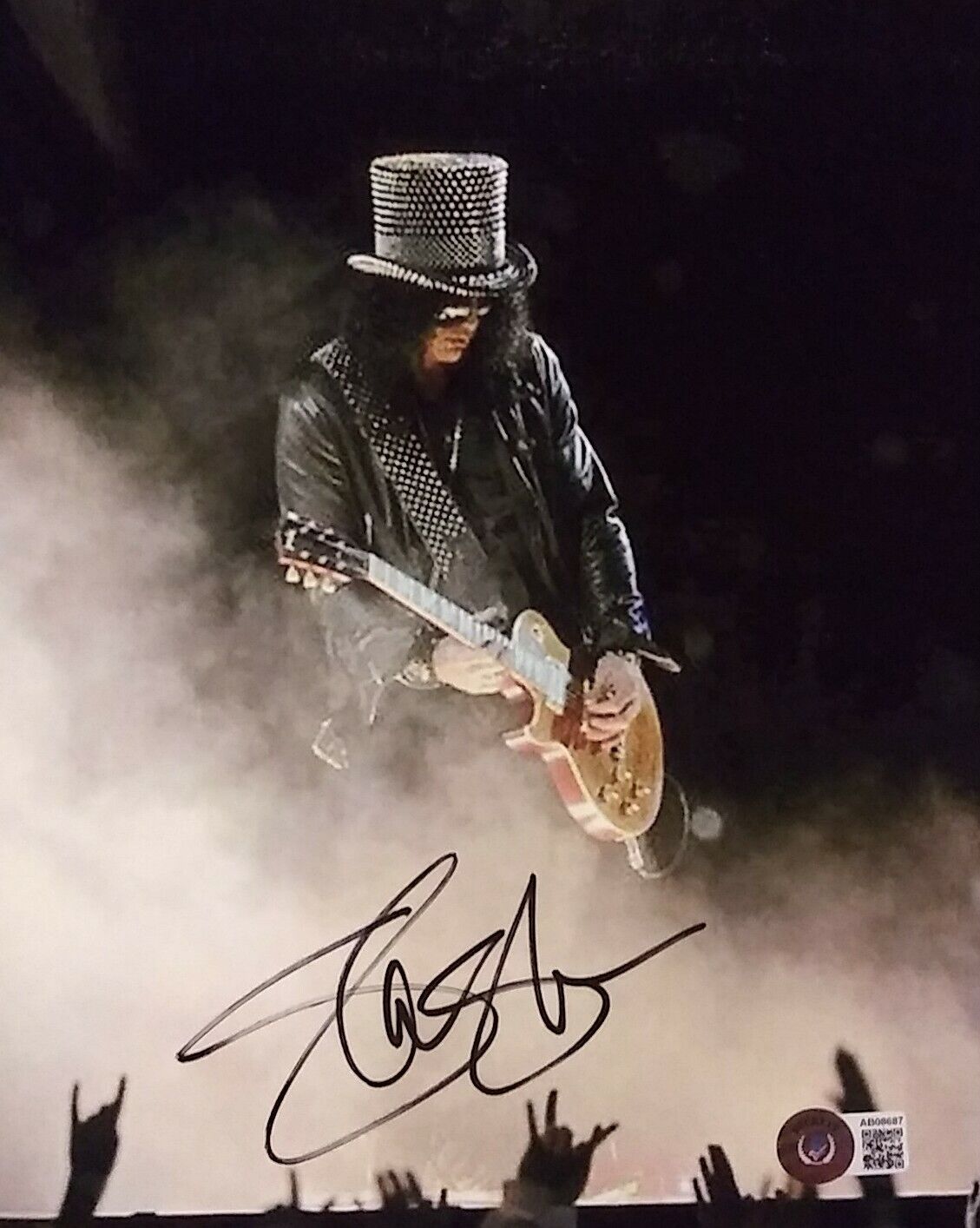 Slash - Guns N Roses - signed 8 x 10 COA Beckett