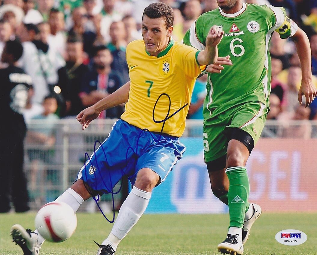 Elano Blumer SIGNED 8x10 Photo Poster painting Brazil *VERY RARE* PSA/DNA AUTOGRAPHED