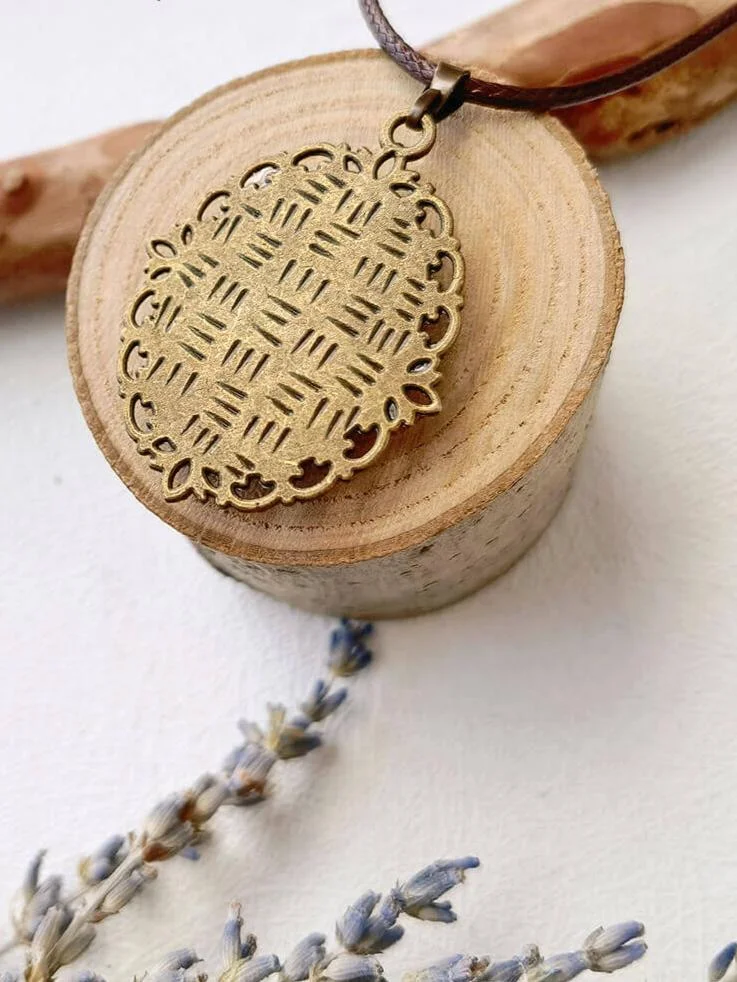 Gemini Dance Orchid Flower Round Vintage Necklace