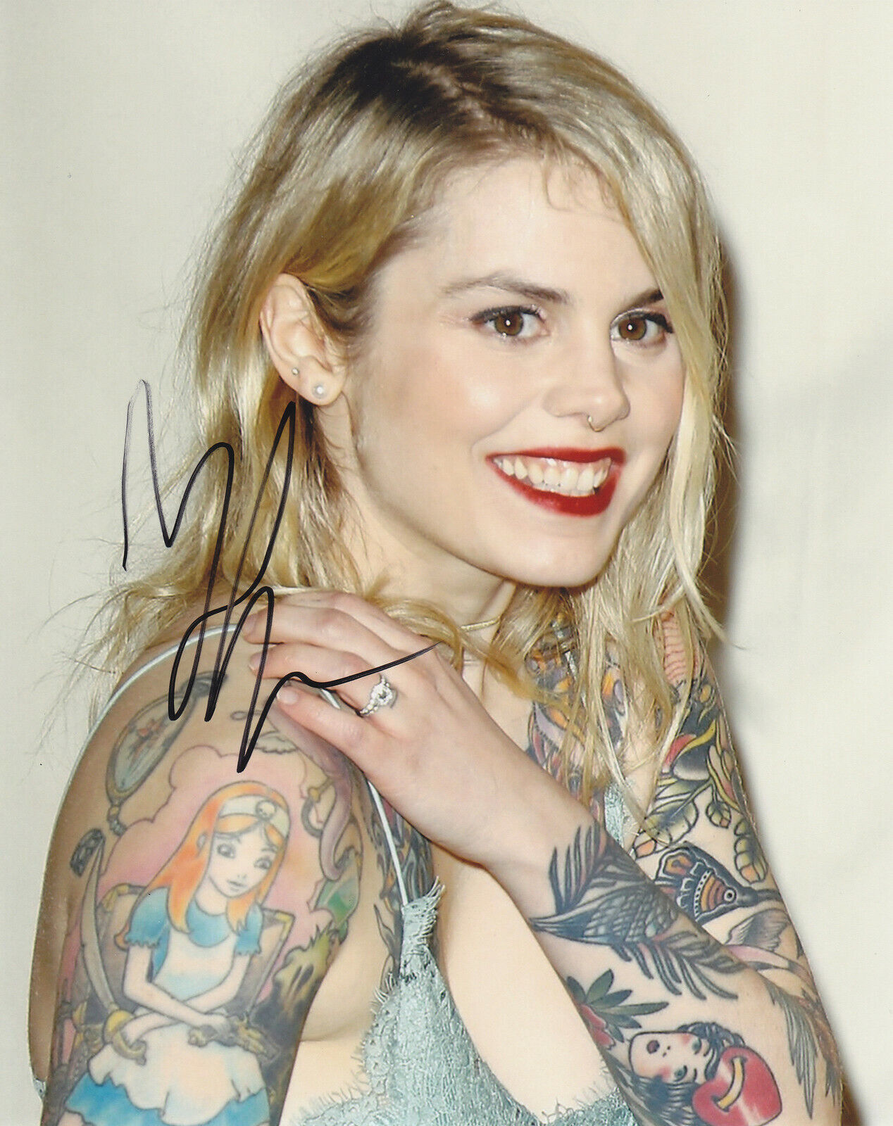 COEUR DE PIRATE BEATRICE MARTIN SIGNED AUTOGRAPH MUSIC 8X10 Photo Poster painting PROOF #5