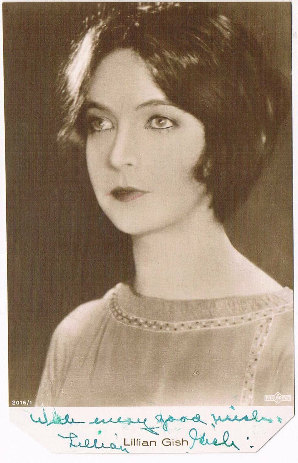 Lilian Gish 1893-1993 autograph signed postcard Photo Poster painting 3x5