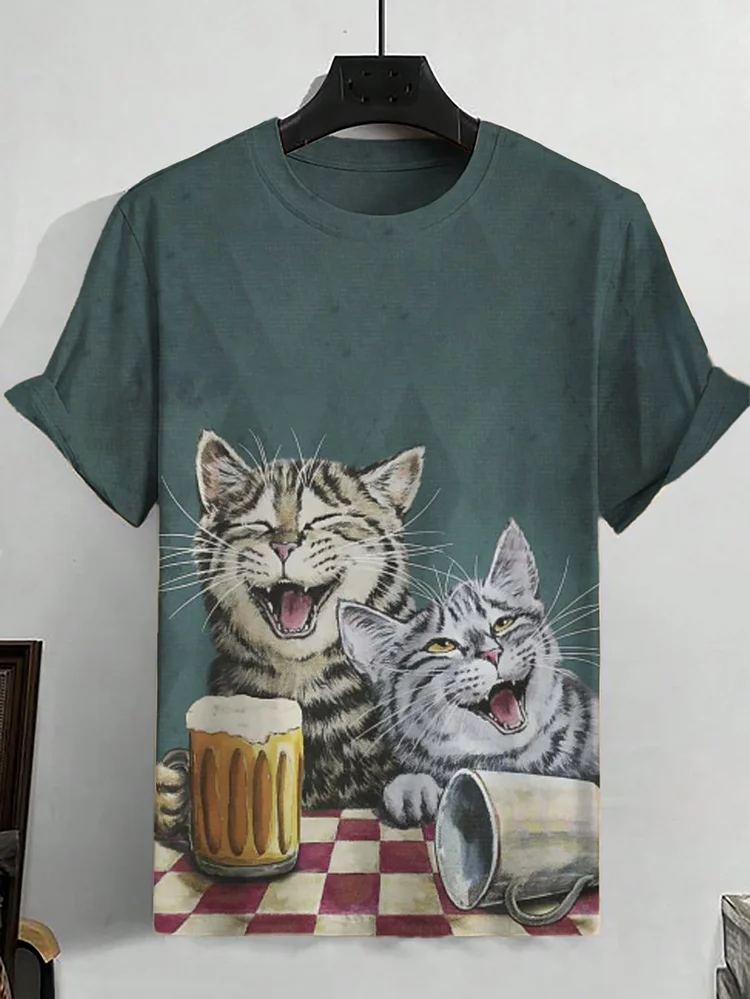 Men's Cat Drinking Beer Illustration Print T-Shirt