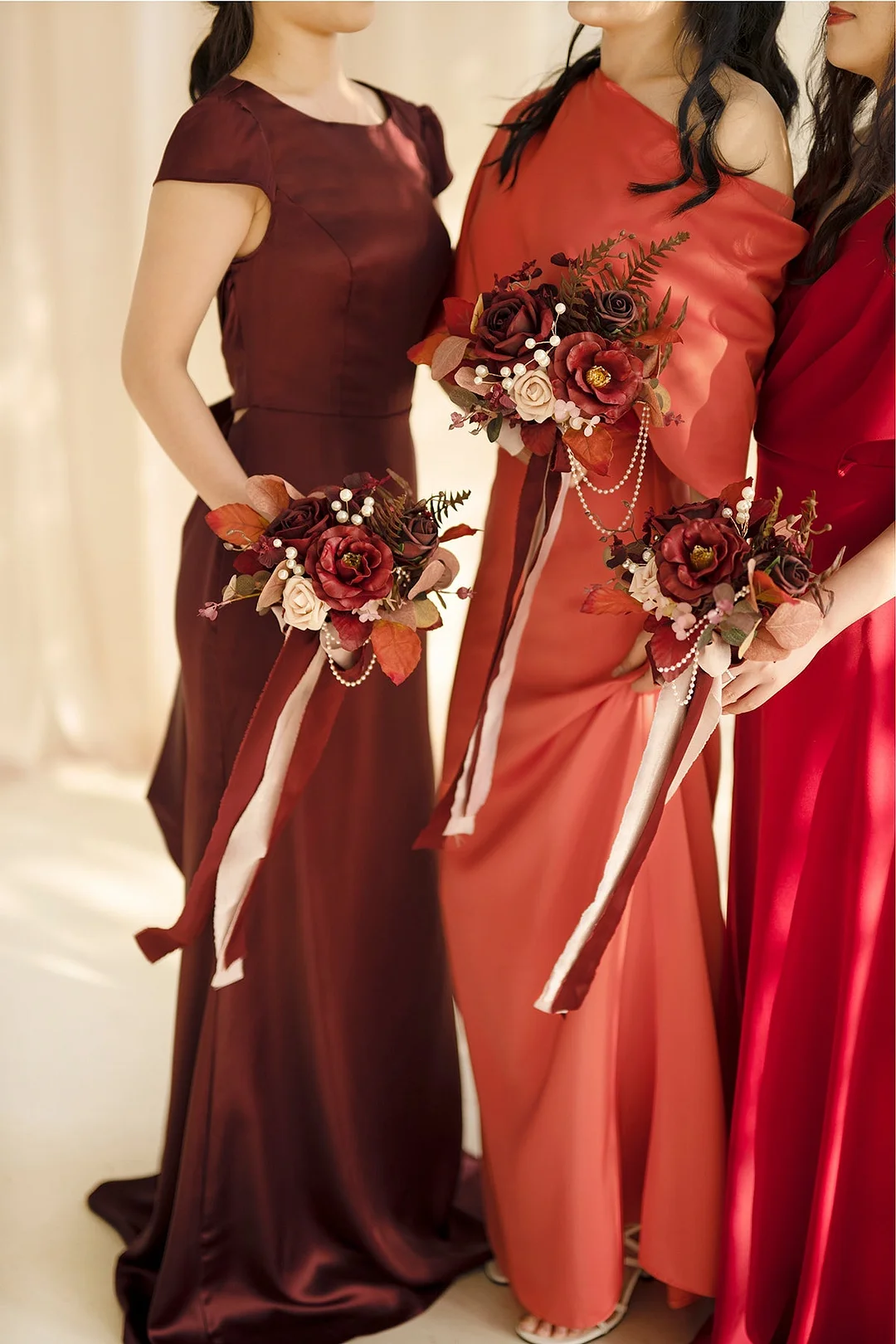 Bridesmaid Posy in Burgundy & Dusty Rose