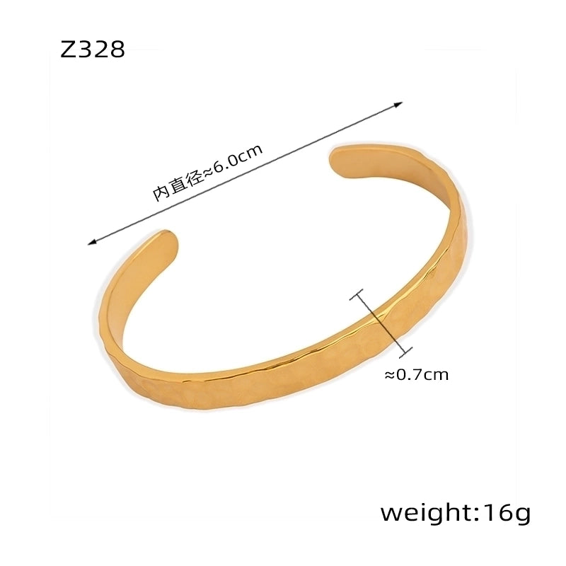 Casual Minimalist Solid Color Titanium Steel 18K Gold Plated Bangle In Bulk