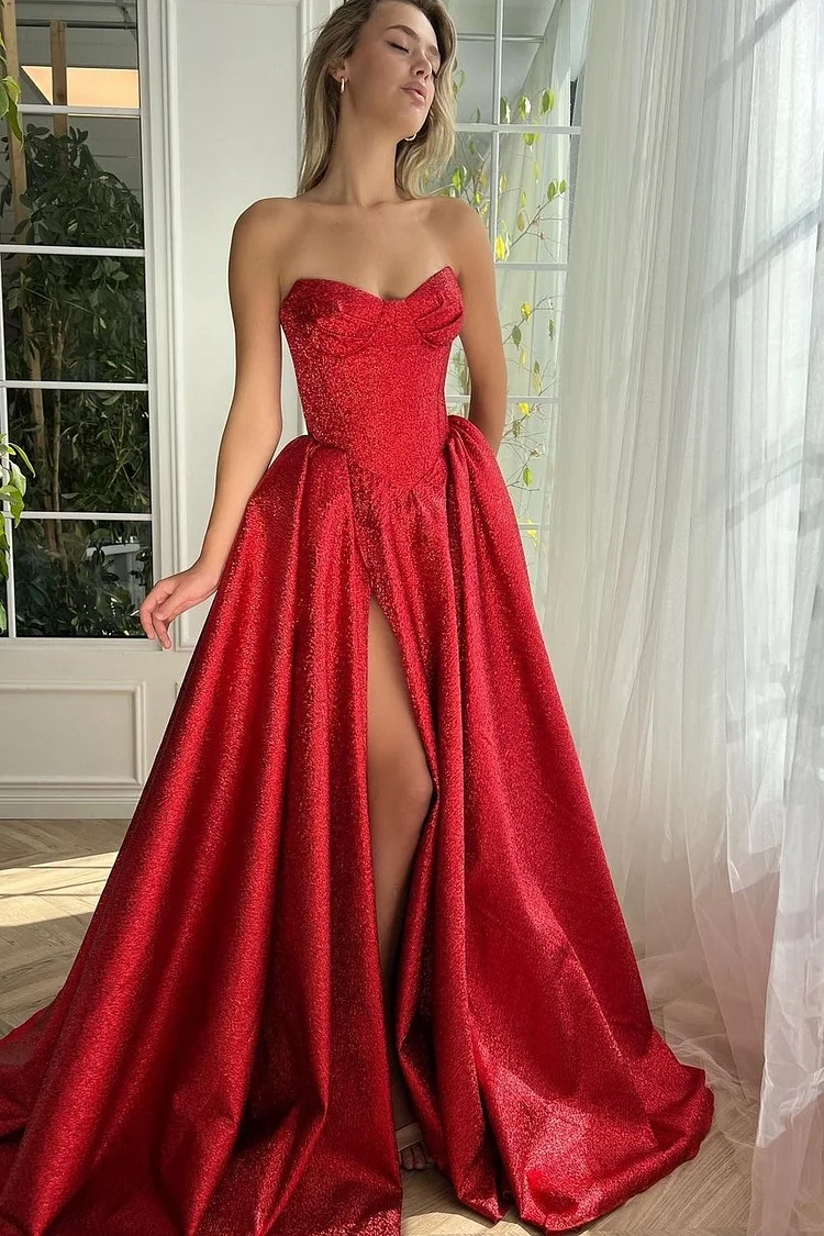 Champagne Sexy Red Strapless Sleeveless Prom Dress With High Slit  | Risias