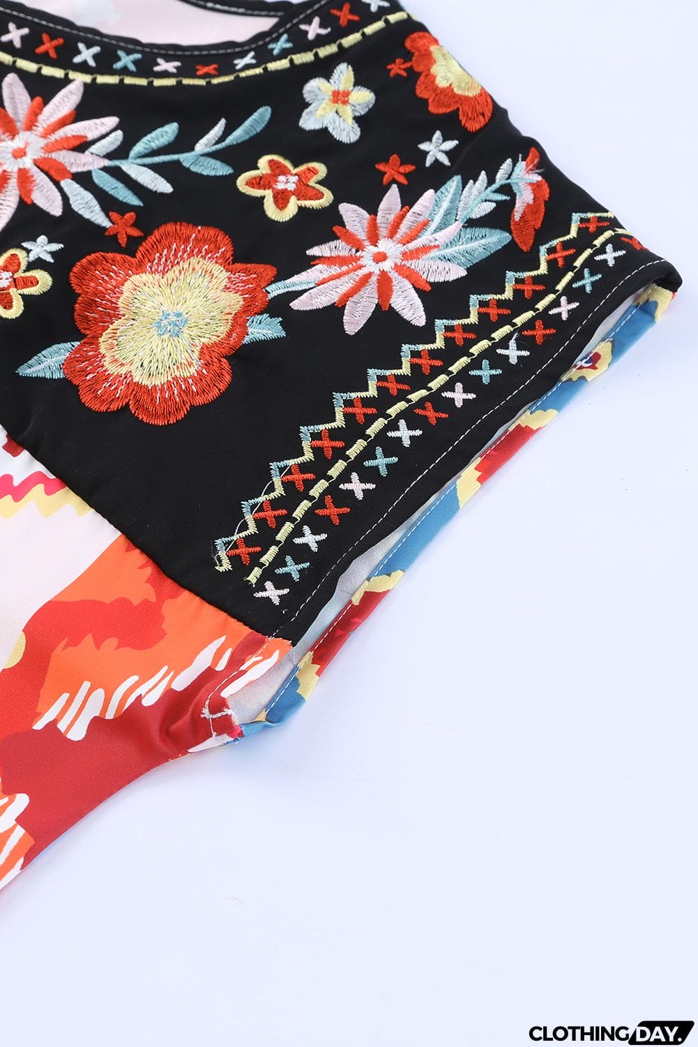 Embroidered Round Neck Short Sleeve Top