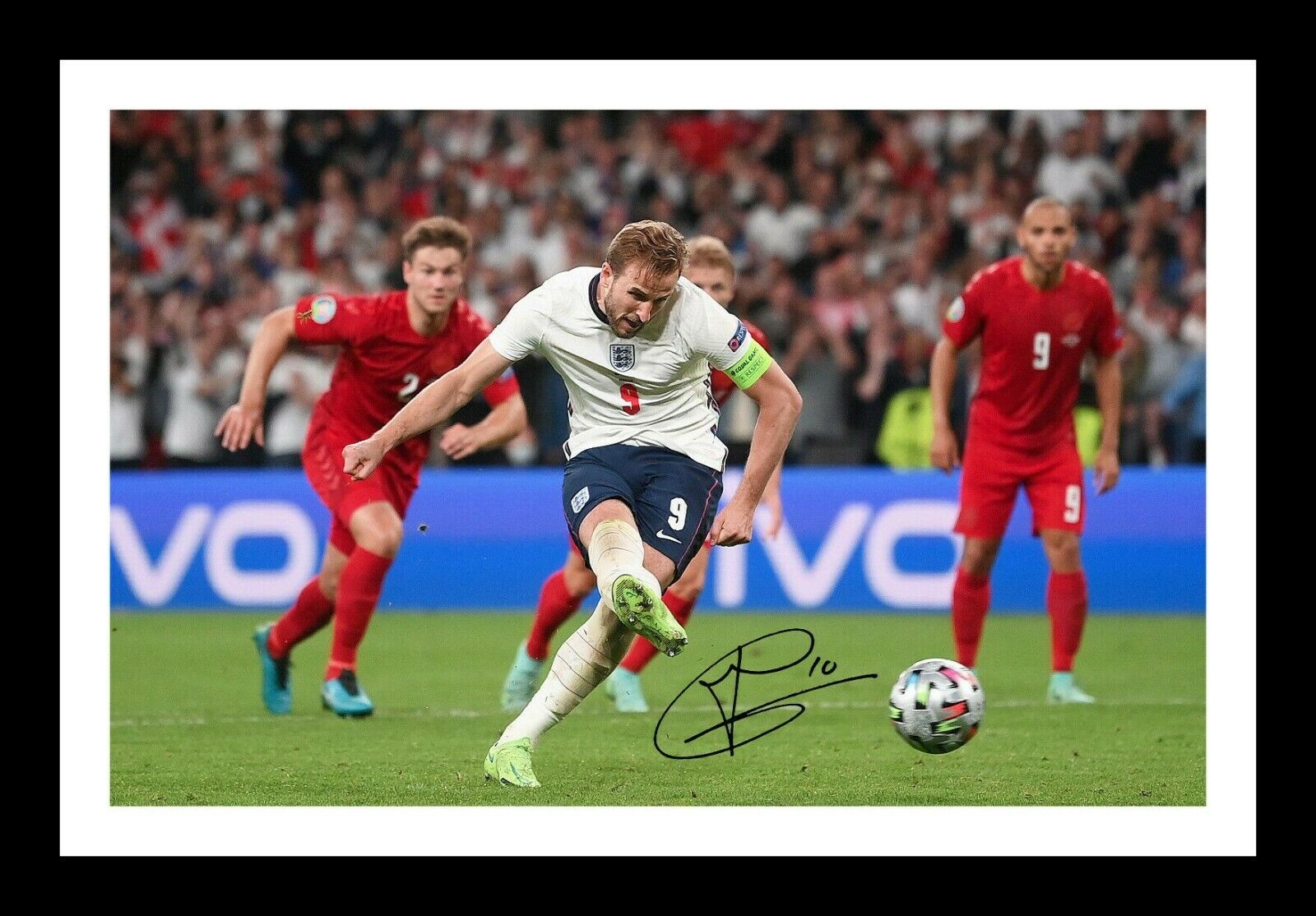 Harry Kane - England Euro 2020 2021 Autograph Signed & Framed Photo Poster painting