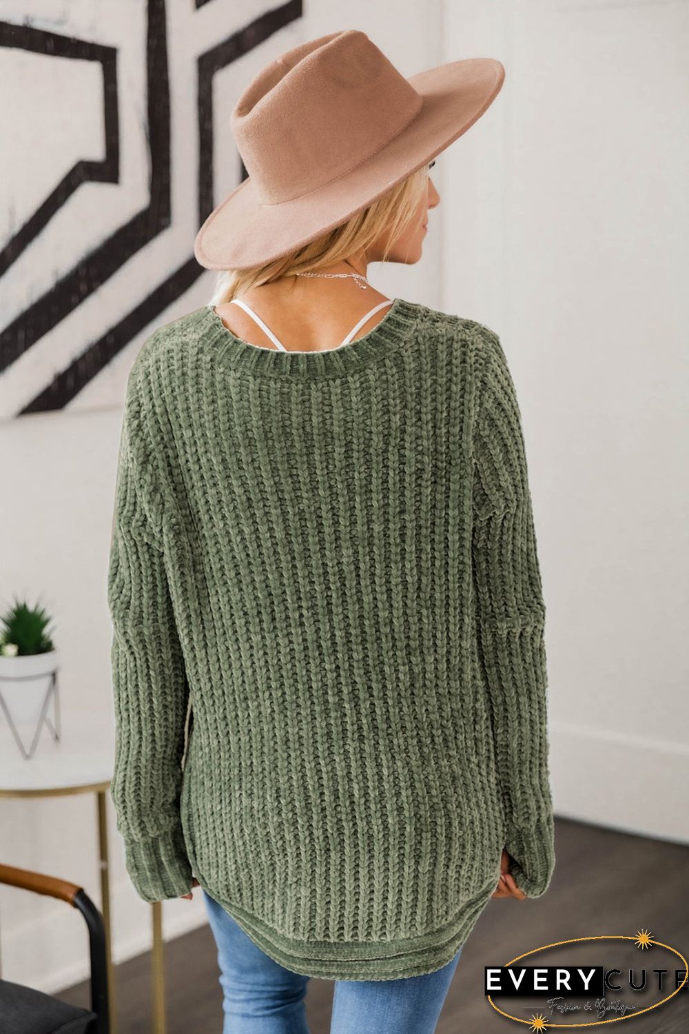 Green Long Sleeve Round Hem Cable Knit Sweater