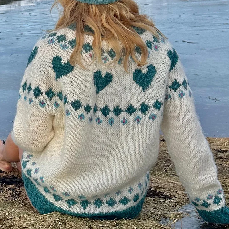 Retro Love Diamond Print Crew Neck Sweater