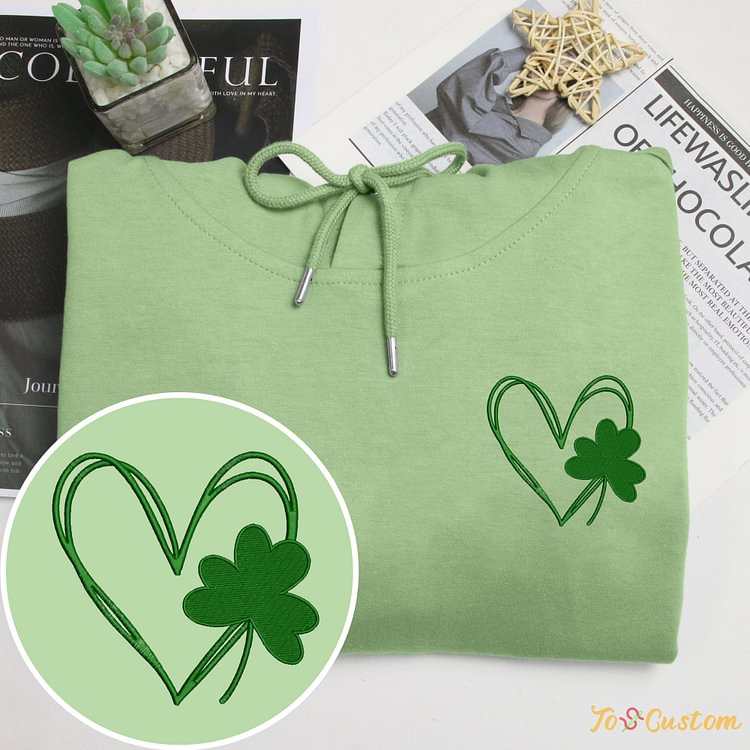 TOSCUSTOM™ Shamrock Heart St Patricks Gift Embroidered Irish Sweatshirts