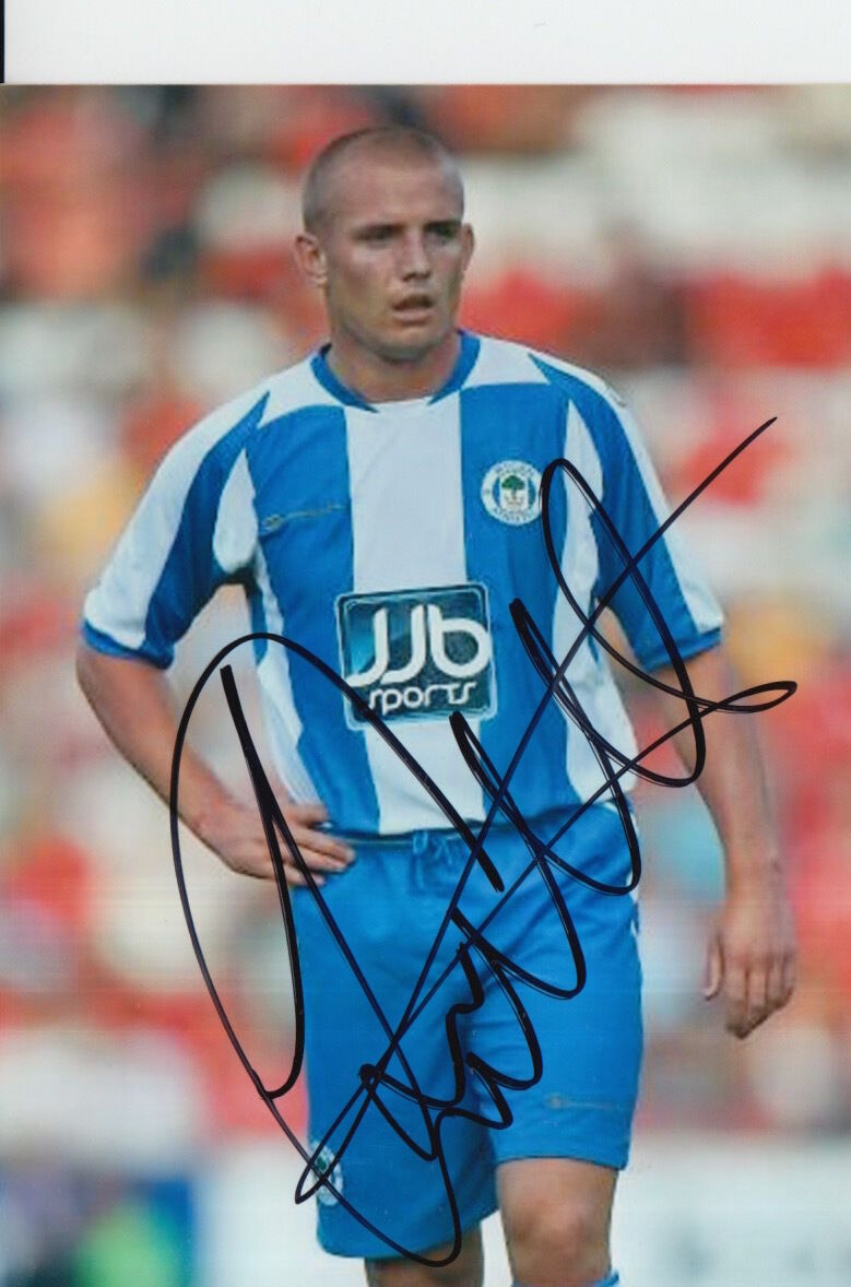 WIGAN HAND SIGNED LEE CATTERMOLE 6X4 Photo Poster painting.