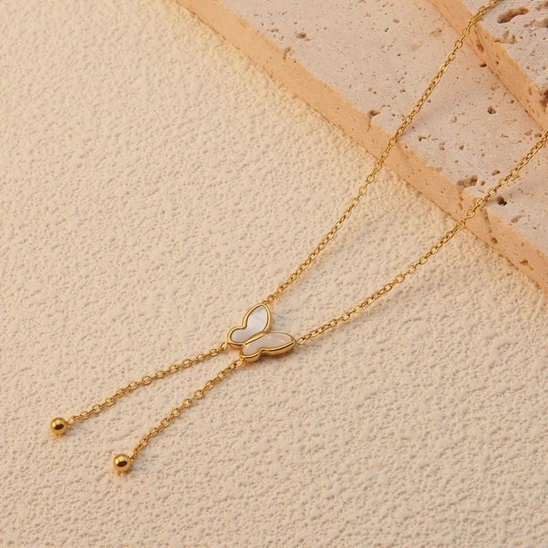 Sweet Minimalist Butterfly 304 Stainless Steel Acrylic Shell 18K Gold Plated Plating Butterfly Pendant Necklace