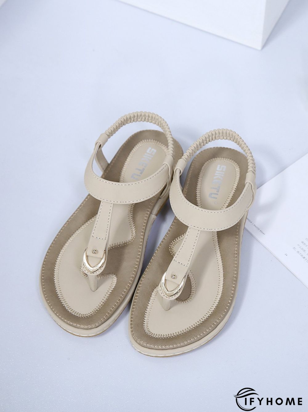 Women's Beach Metal Buckle Trim Flip-On Sandals | IFYHOME