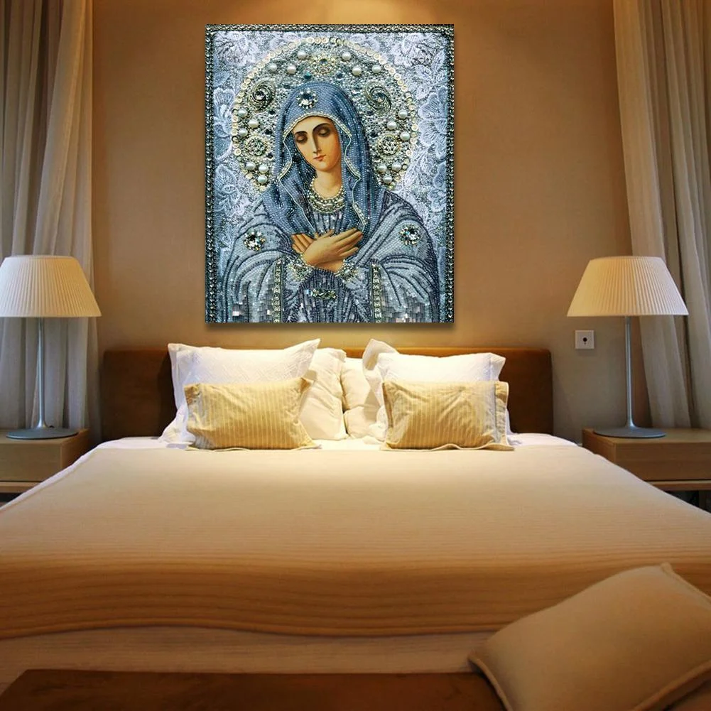 Diamond Painting - Special Shaped Drill - Maria(26*30cm)