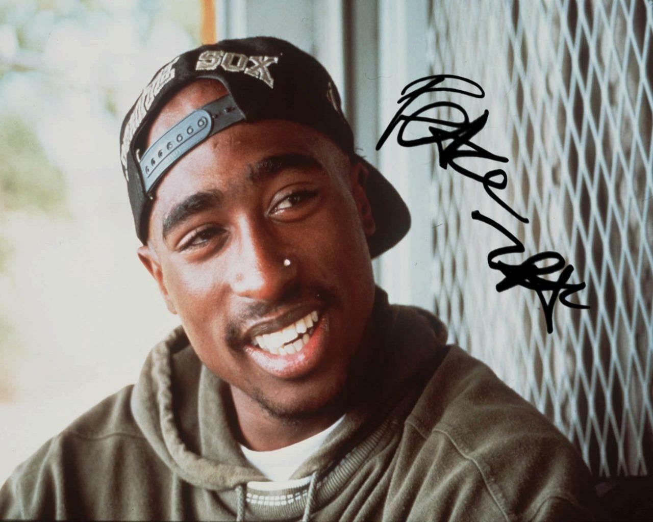 Tupac Shakur SIGNED AUTOGRAPHED 10 X 8