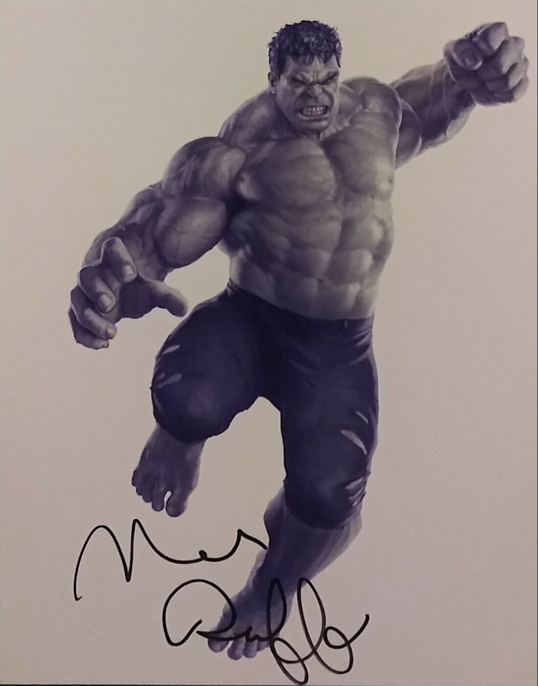 Mark Ruffalo signed 8 x 10