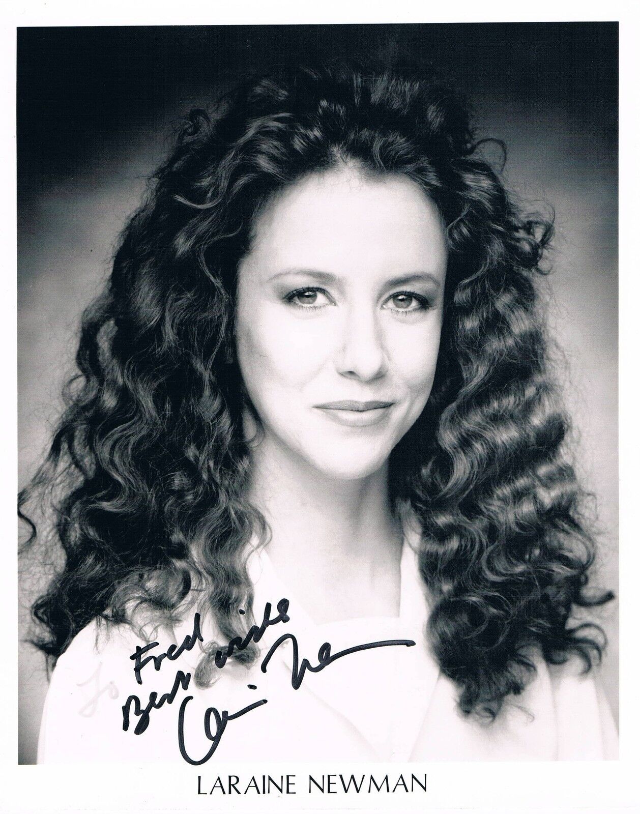 Laraine Newman 1952- genuine autograph Photo Poster painting 8x10 signed US actress