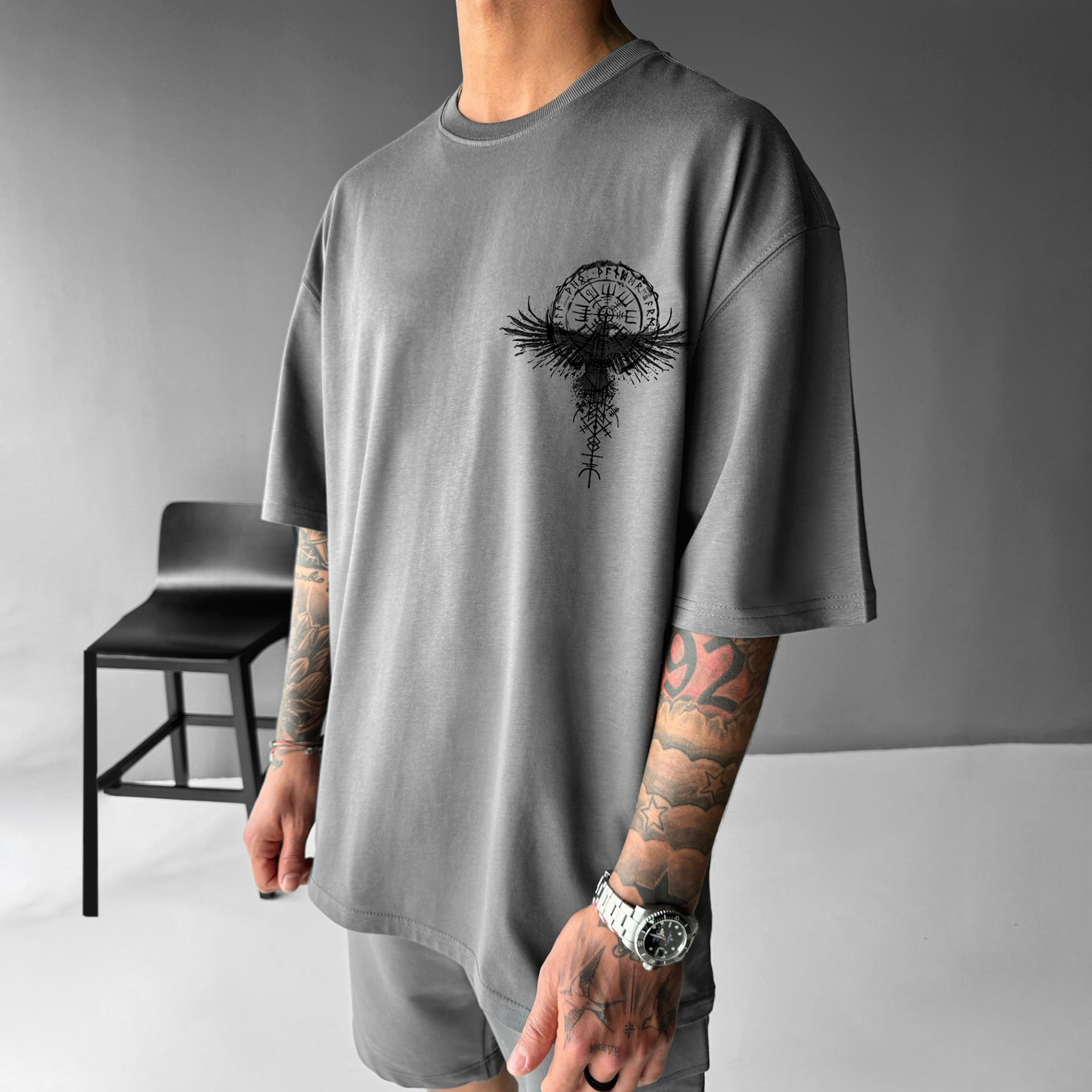 Unisex Casual Totem Print T-shirt