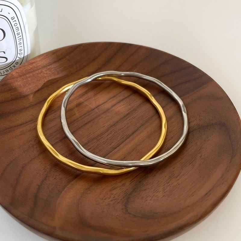 Retro Classic Style Geometric 316L Stainless Steel  18K Gold Plated Bangle In Bulk