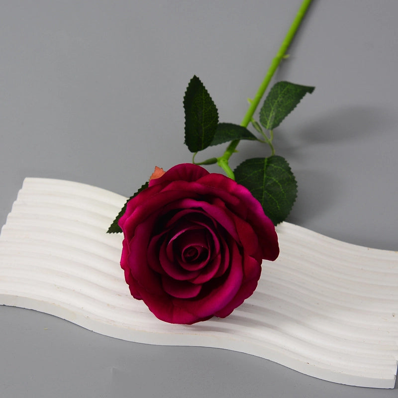 Lifelike Artificial Flowers Suitable For Office Cultural Environment High Quality Silk Flowers