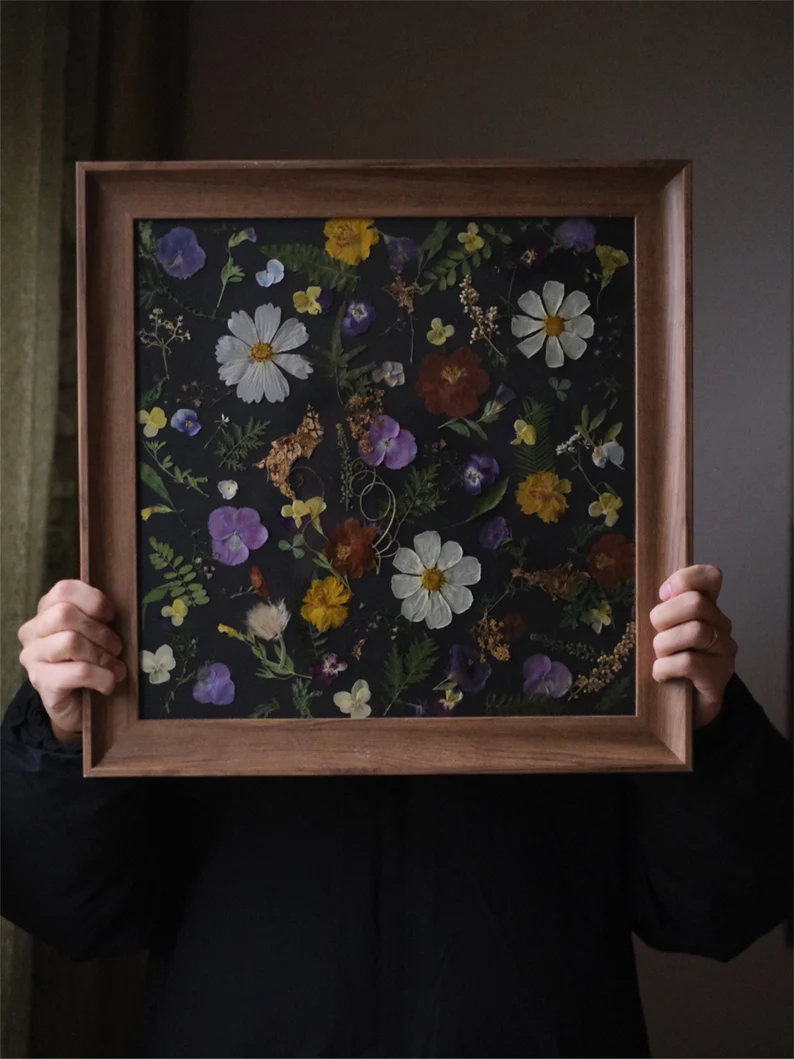 Dark Tones Pressed Flowers Frame, Wooden Stand Dried Flower Frame, Botanical Art Collage, Mothers Day Christmas Gifts, Housewarming Gift