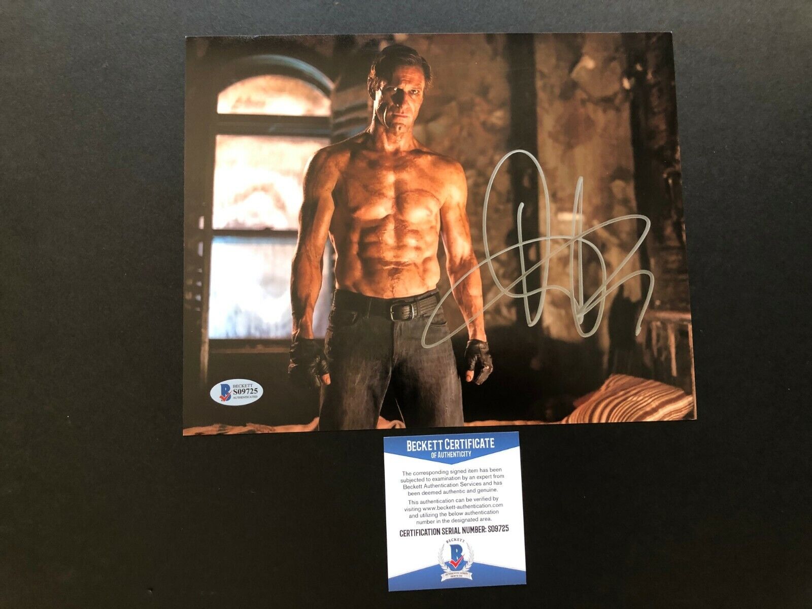 Aaron Eckhart Hot! signed autographed 8x10 Photo Poster painting Beckett BAS coa