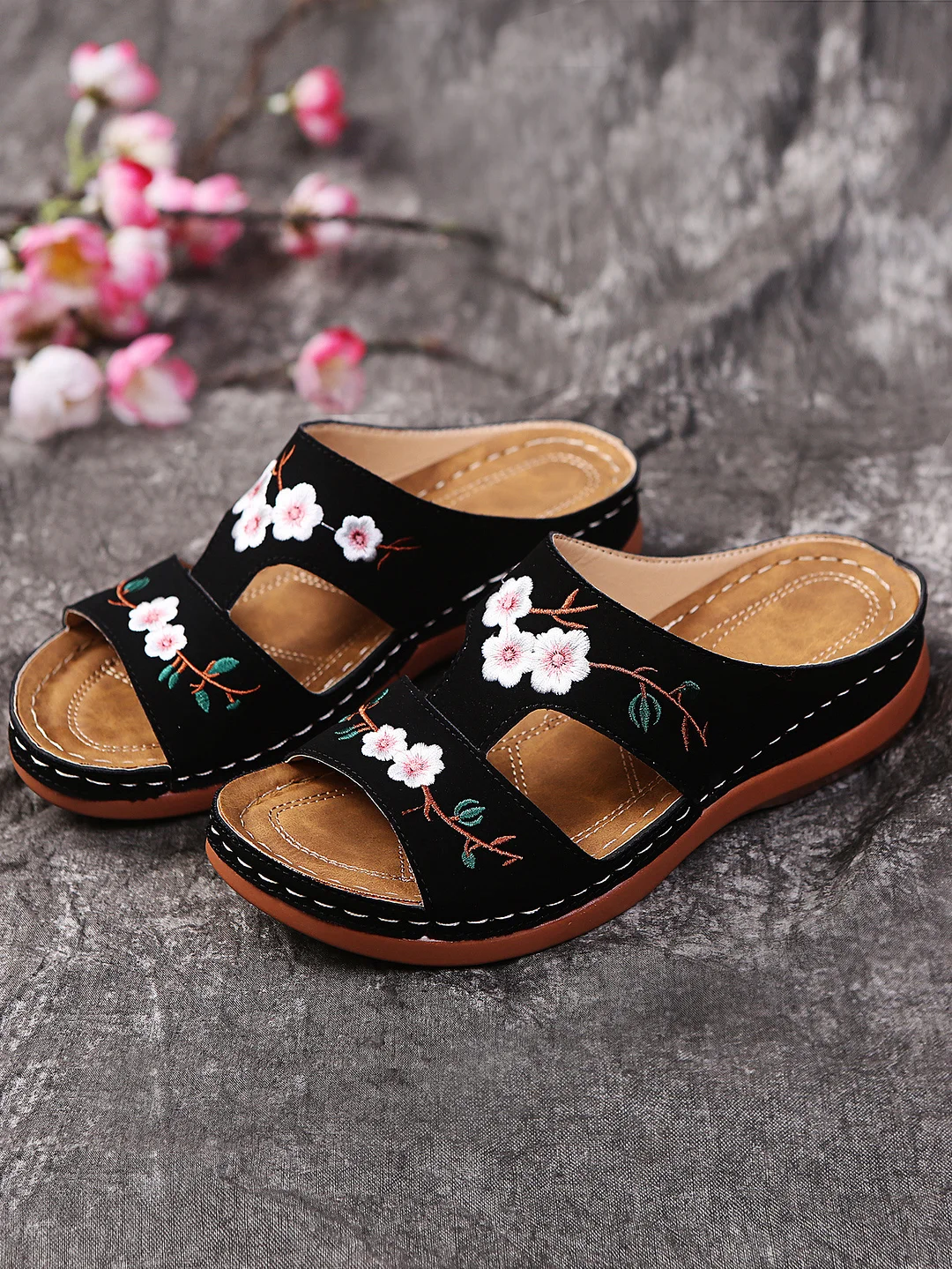 Breakj Breakj Large-Size One-Size-In-One Slippers Women's Summer Roman Shoes Heel Thick-Soled Sandals Embroidered Women's Cool Slippers