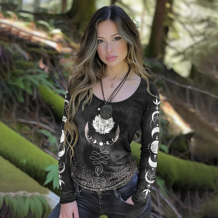 Vintage Tribal Sun And Moon Inspiration Totem T-shirt