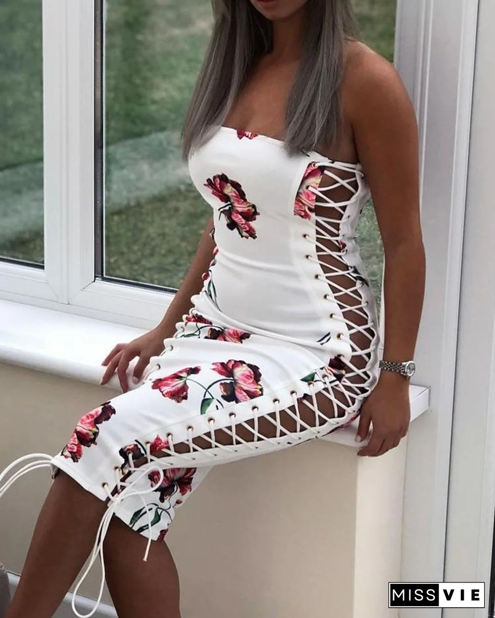 Floral Lace-Up Side Strapless Bodycon Dress P11815