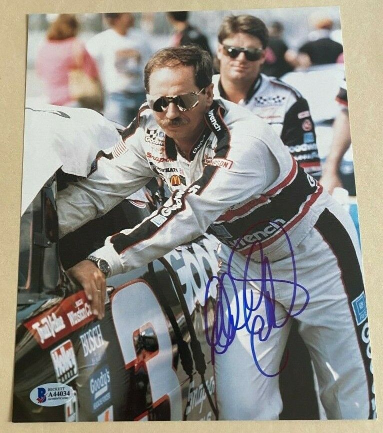 Dale Earnhardt Senior Signed Autographed 8x10 Photo Poster painting NASCAR Beckett COA