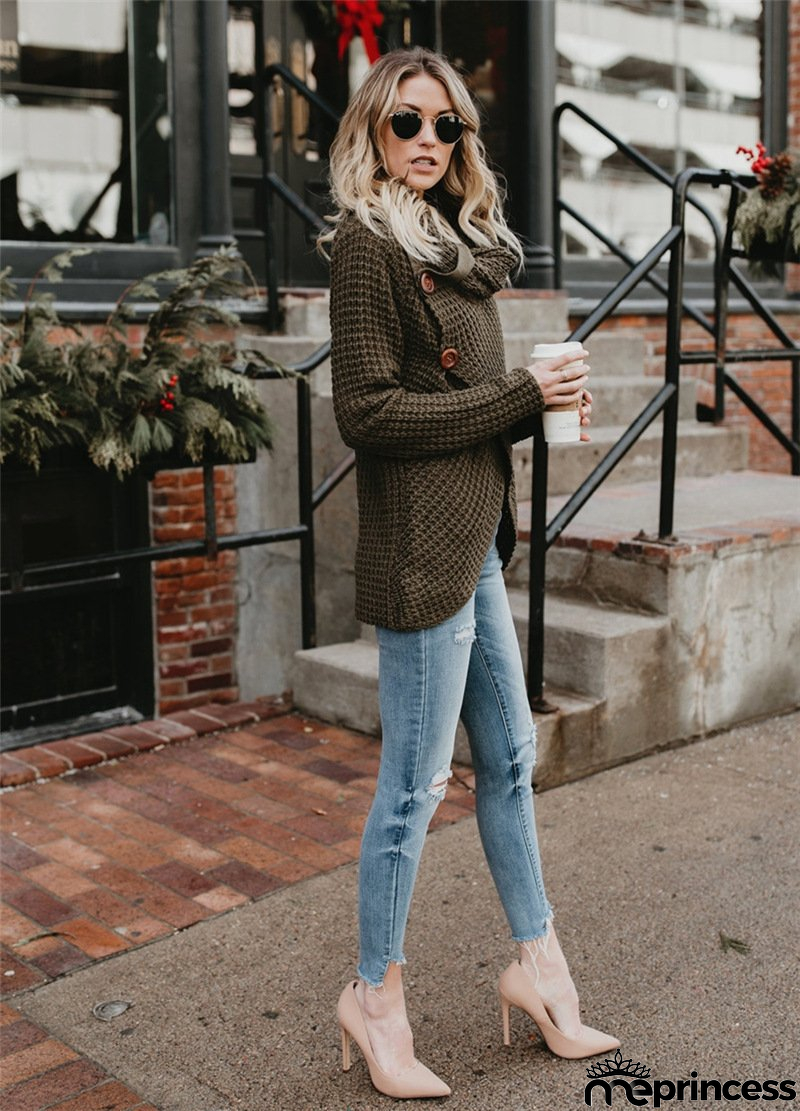 Chic and Versatile winter Pullover