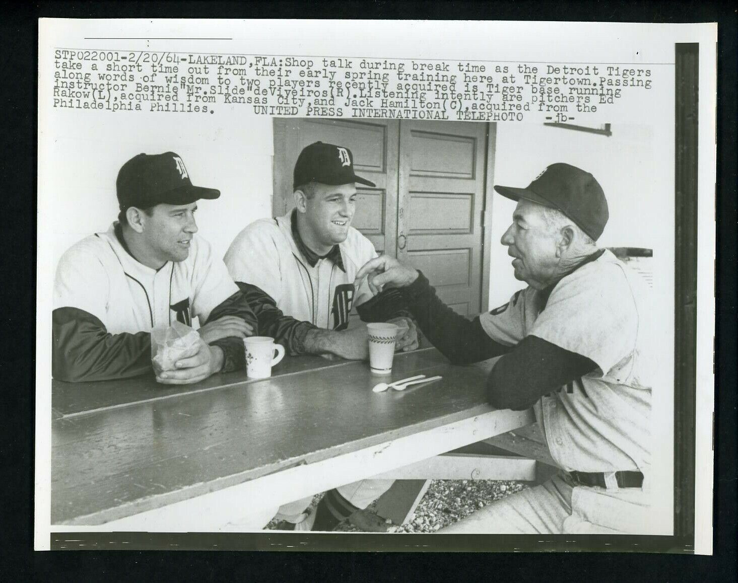 Bernie deViveiros Ed Rakow & Jack Hamilton 1964 Press Photo Poster painting Detroit Tigers