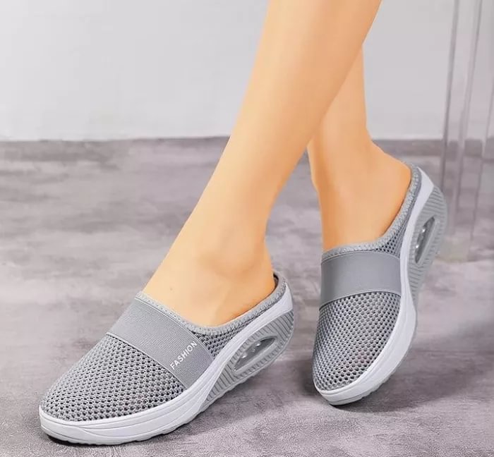 clarkshoes air cushion slip on