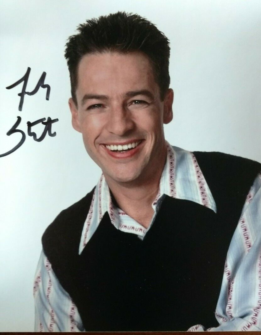 Third Rock From The Sun French Stewart Signed Autograph 8x10 Photo Poster painting With Proof...