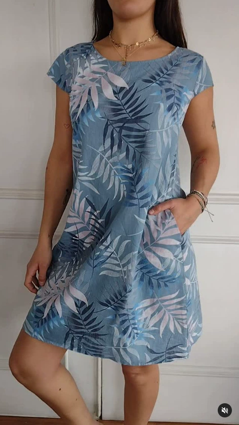 Women's Resort Style Floral Pattern Dress with Pockets