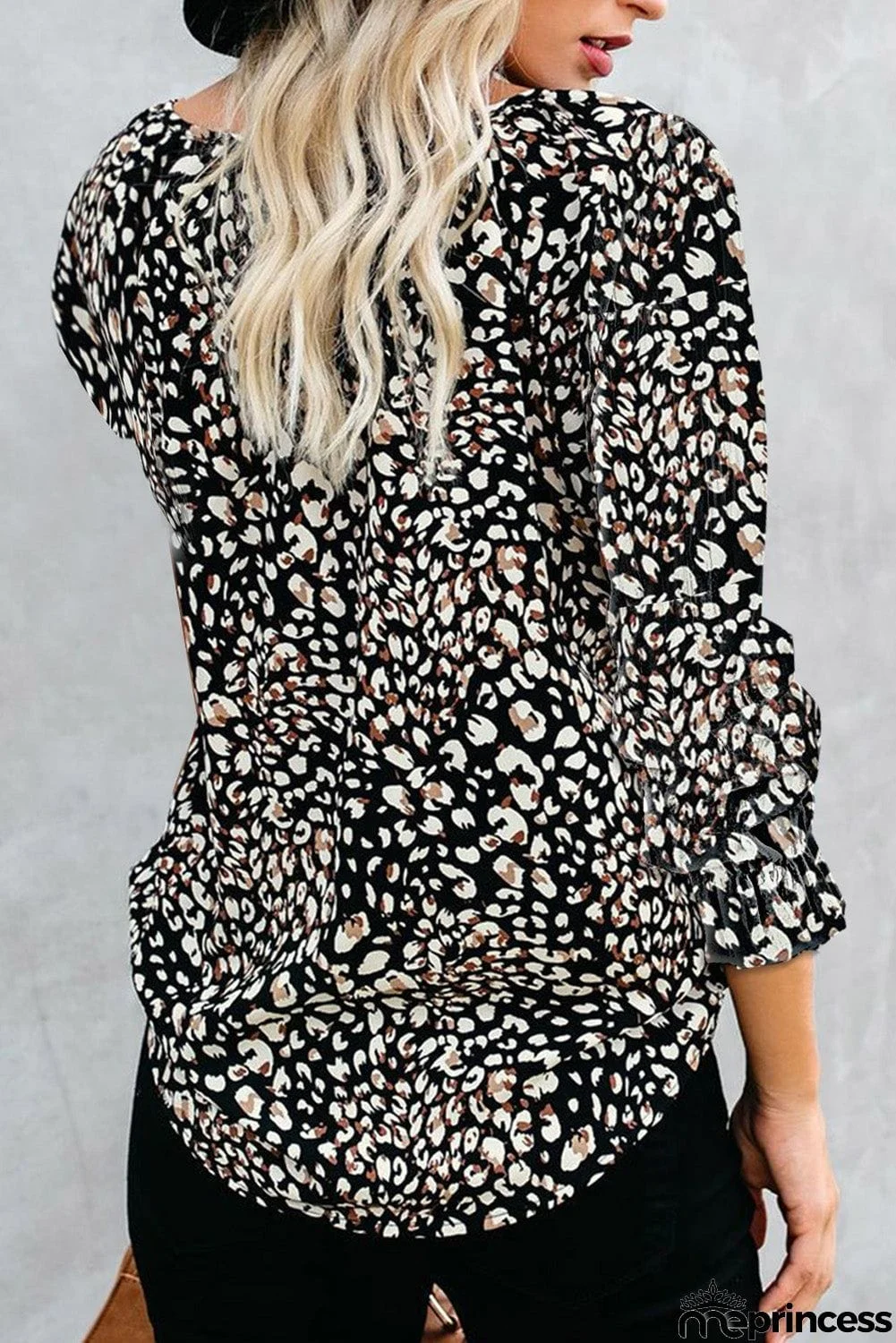 Printed Long Sleeve V-Neck Drawstring Shirt