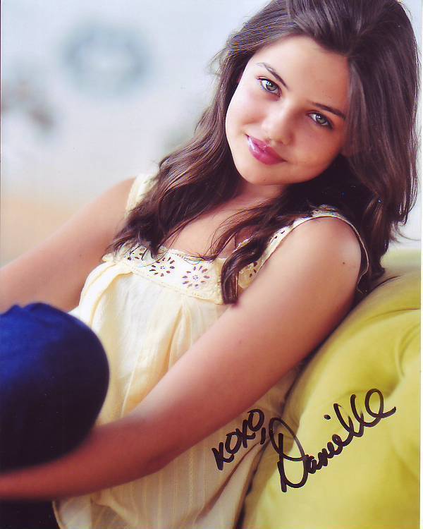 DANIELLE CAMPBELL signed autographed 8x10 Photo Poster painting