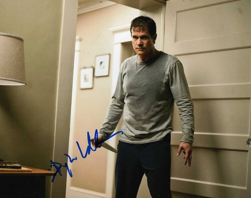 DYLAN WALSH NIP TUCK STEPFATHER SIGNED 8X10 PICTURE