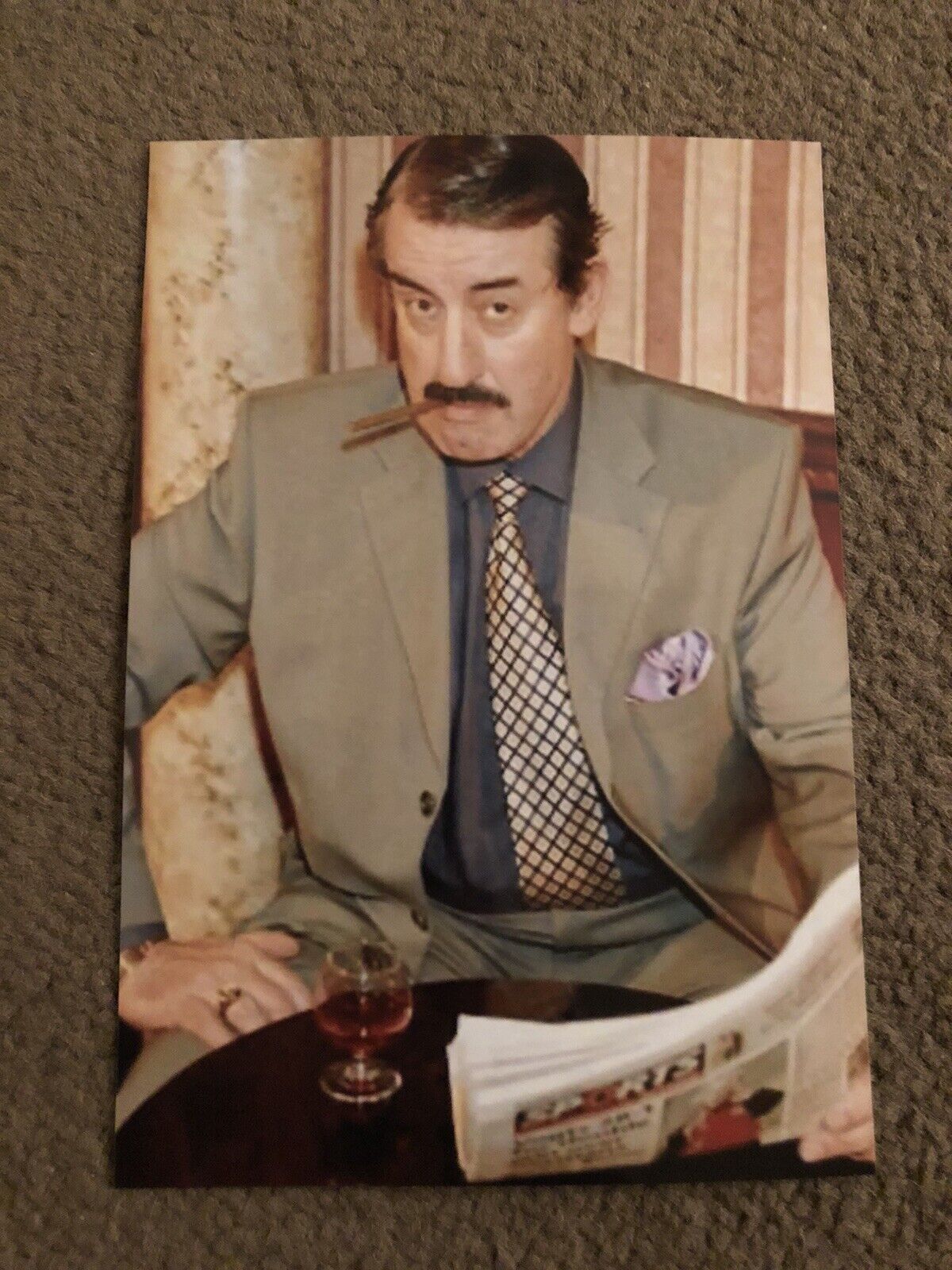 JOHN CHALLIS (ONLY FOOLS & HORSES) UNSIGNED Photo Poster painting- 6x4”