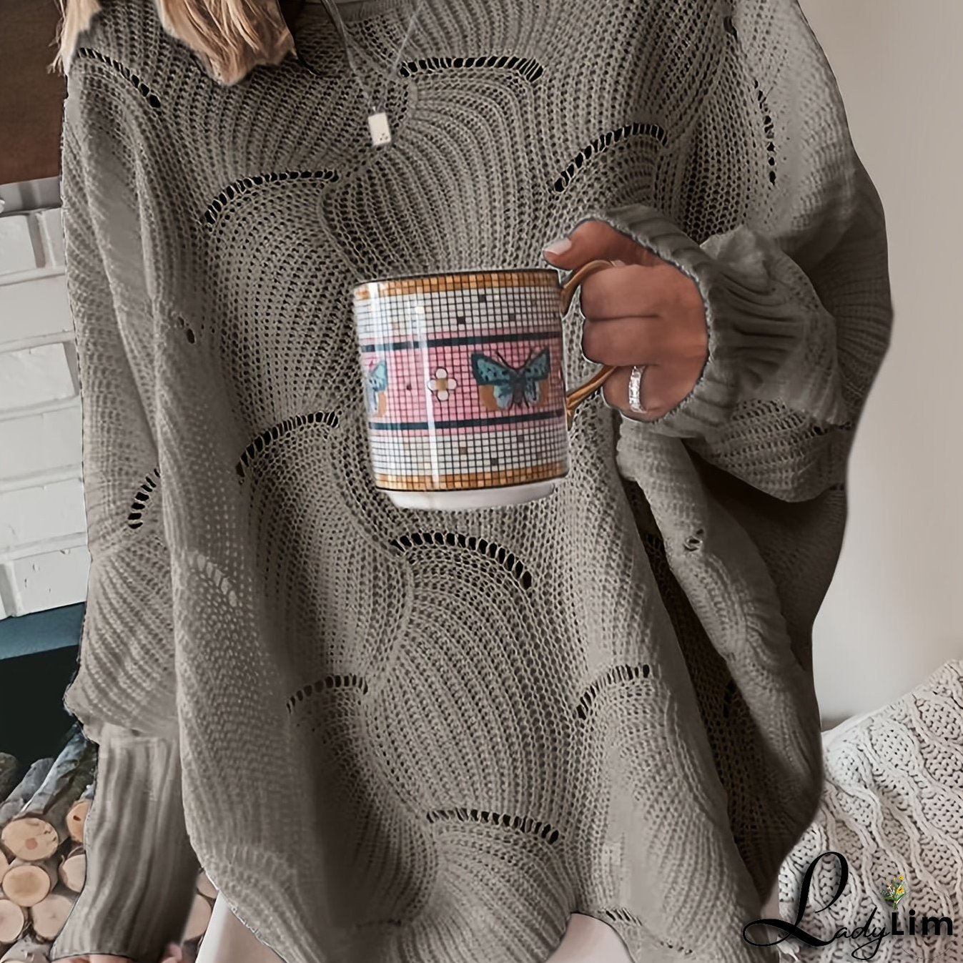 Casual and Fashionable Pullover