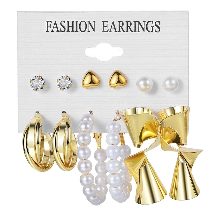 Retro Round Alloy Plating Artificial Pearls Women’s Earrings Ear Studs 6-piece Set