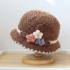 Chapeau seau en crochet &agrave; fleurs vintage