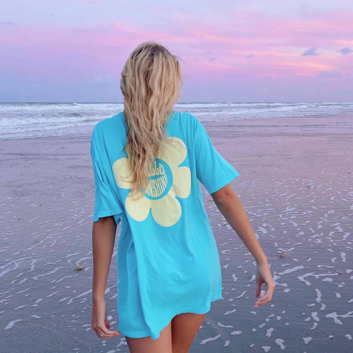Vintage Hello Sunshine Surf T-Shirt / [blueesa] /
