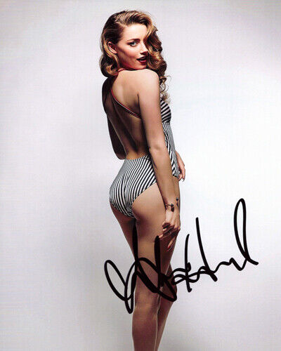 Autographed Photo Poster painting Amber Heard Signed 8 x 10