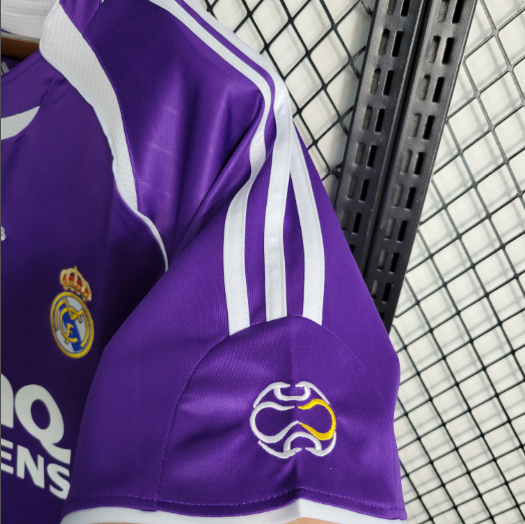 Retro 2006 Real Madrid Purple Football Shirt