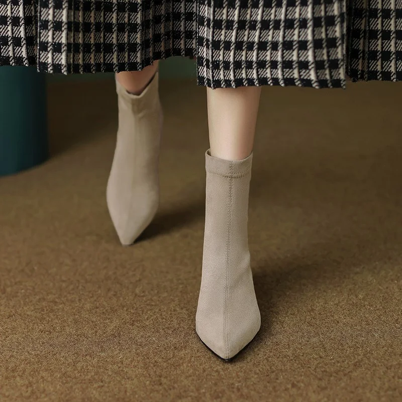 Breakj Breakj Short Boots Women's Autumn / Winter 2023 New Thick Heel Pointed Suede Stitching Boots Women's Middle Heel Soft Skin Thin Boots