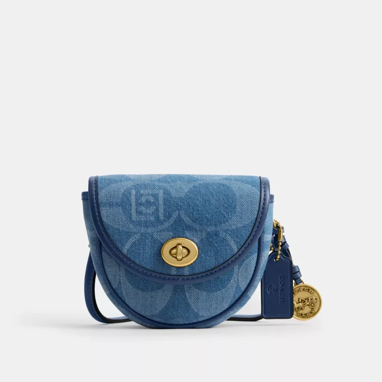 COACH CLOT SADDLE POUCH IN MAXI SIGNATURE DENIM