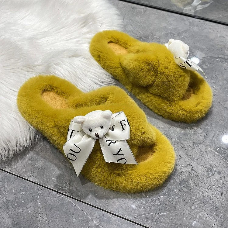 Hairy shoes for women to wear outside the 2021 autumn and winter new net red all-match black fashion plus velvet cute slippers